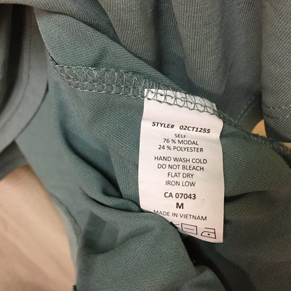 Sienna Sky Gray Women's Shirt Medium - Picture 5 of 7